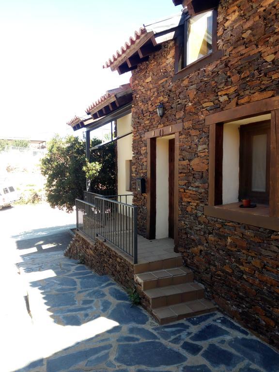 El Egio Guest House Cervera de Buitrago ภายนอก รูปภาพ