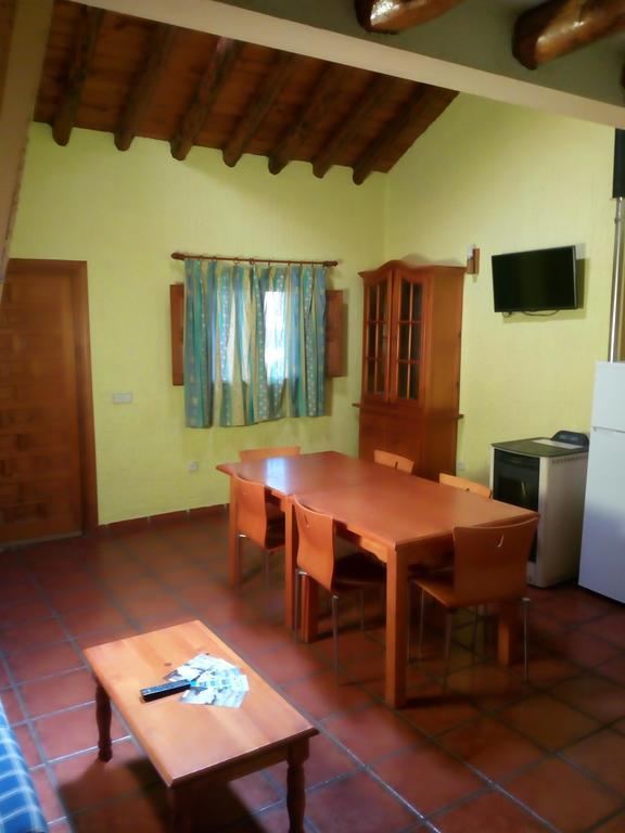 El Egio Guest House Cervera de Buitrago ภายนอก รูปภาพ