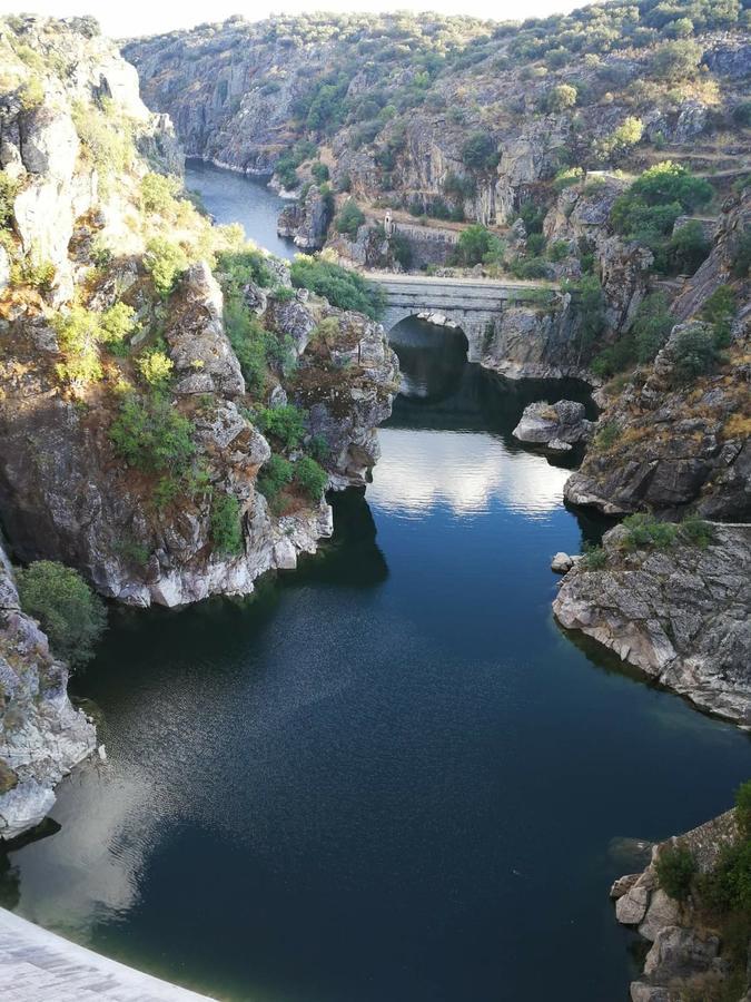 El Egio Guest House Cervera de Buitrago ภายนอก รูปภาพ